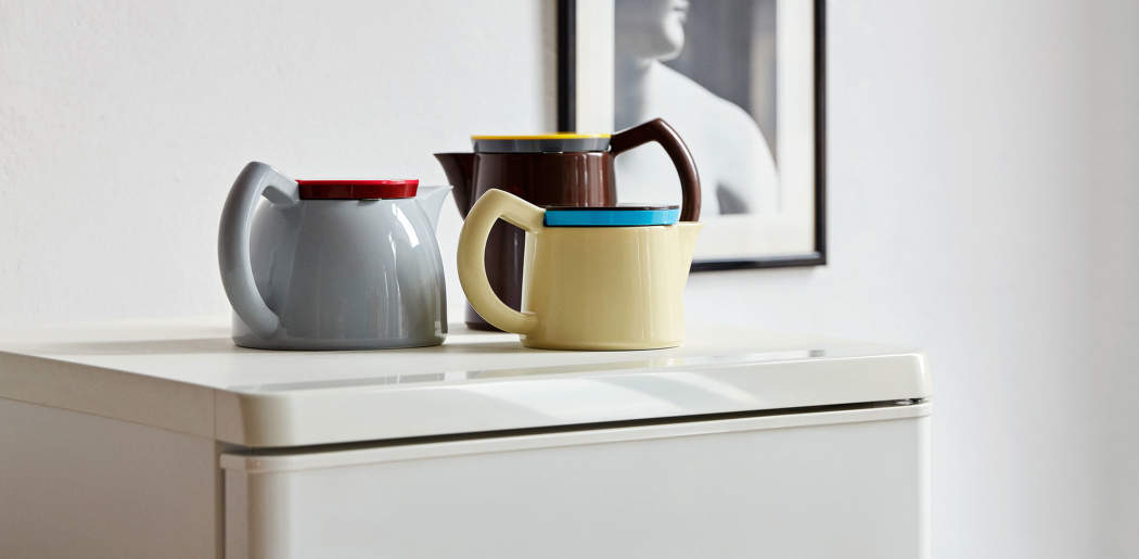 Vychutnejte si kávu a čaj z barevné kolekce Sowden
