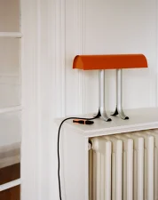 Stolní lampa Anagram, charred orange