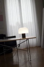 Stolní lampa Bellhop Glass T, cioko