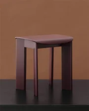 Stolička Chisel 10, dark bordeaux lacquered beech