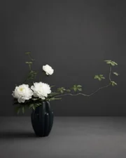 Váza Bloom Slim Mini, dark green