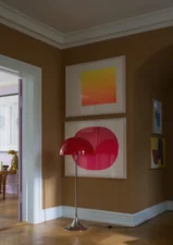 Stojací lampa Panthella 500, original opal red