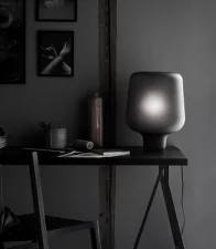 Stolní lampa Say My Name, glossy grey