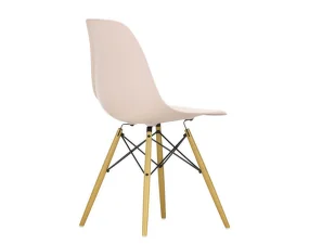 Židle Eames DSW, pale rose