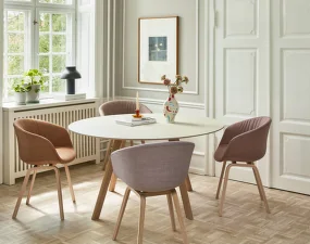 Židle AAC 23 Soft Lacquered Oak Veneer, Re-wool 648