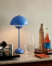 Stolní lampa Flowerpot VP3, swim blue