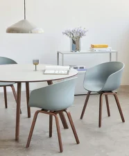 Židle AAC 22 Lacquered Walnut Veneer, melange cream