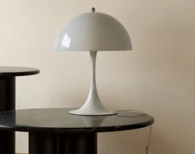 Stolní lampa Panthella 320, opal white