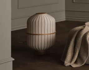 Stojací lampa Lucén, oiled oak