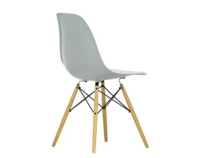 Židle Eames DSW, light grey