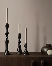Svícen Gale Large, blackened aluminium