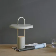 Přenosná LED lampa Pier H33.5, sand