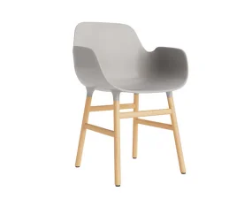 Židle Form s područkami, warm grey/oak
