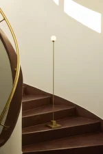 Přenosná stojací lampa Snowball, brass