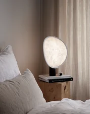 Přenosná lampa Tense Portable Table Lamp, black base/white tyvek