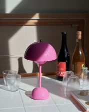 Přenosná lampička Flowerpot VP9, tangy pink