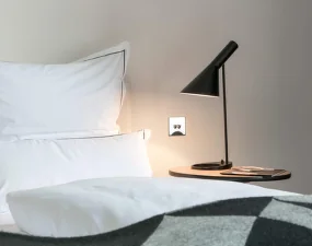 Stolní lampa AJ, black