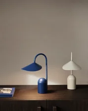 Přenosná lampa Arum, bright blue
