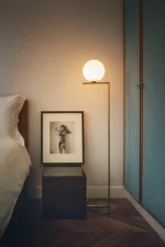Stojací lampa IC F1, brass