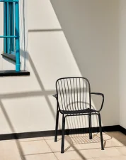 Židle s područkami Thorvald SC95, warm black