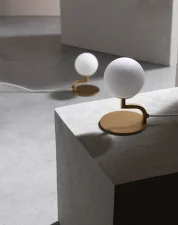 Stolní lampa Mobil, brushed brass