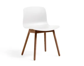 Židle AAC 12 Lacquered Solid Walnut, white