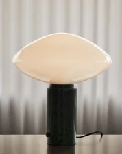 Stolní lampa Mist AP17, opal glass