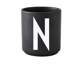 Hrnek s písmenem N, black