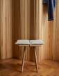 stolicka Georg Stool, linen / oak