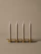 Svícen Soothe 4, brass