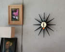 Hodiny Vitra Sunburst Clock, black/brass