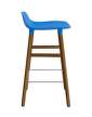 stolicka-Form Bar Chair 65 cm Walnut, bright blue