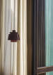 Závěsná lampa Utzon JU1, dark burgundy