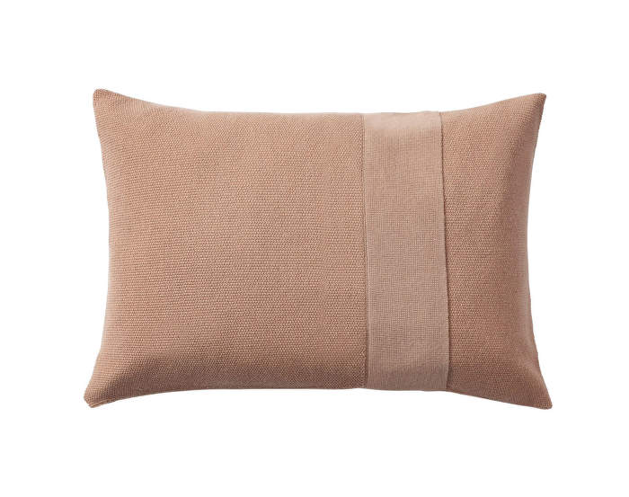 Layer-Cushion-40x60-dusty-rose