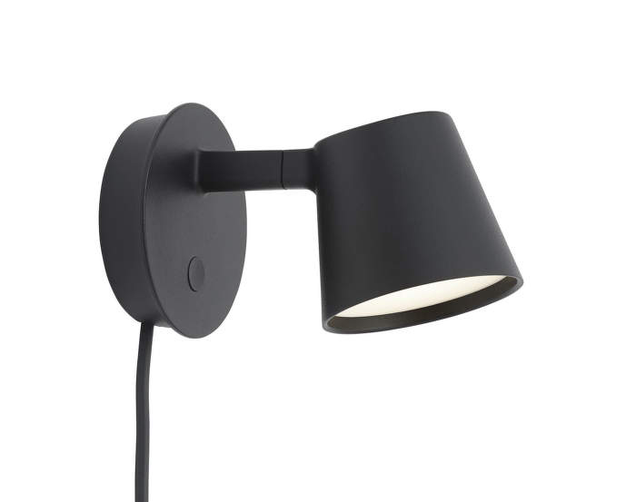 Tip wall lamp, black