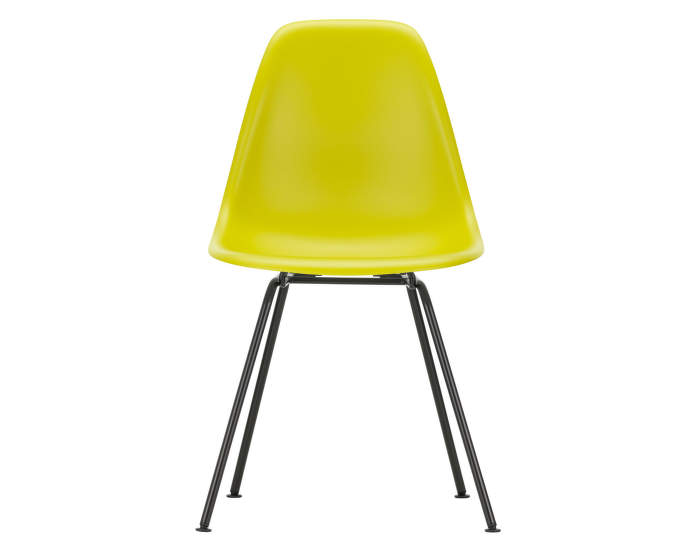 Vitra Eames Plastic Chair DSX