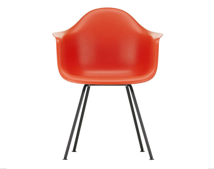 Vitra Eames Plastic Chair DAX