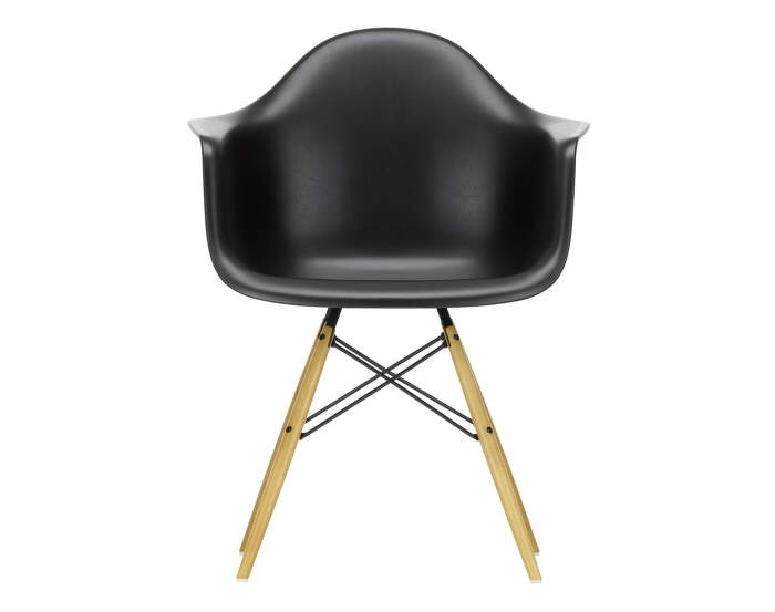 Vitra-Eames-Plastic-Chair-DAW