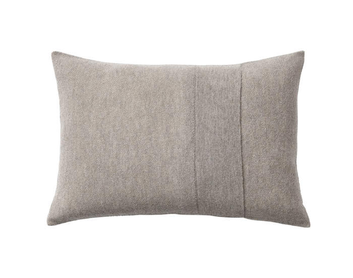 Layer-Cushion-40x60-sand-grey