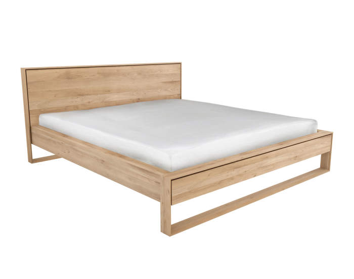 Oak Nordic II bed
