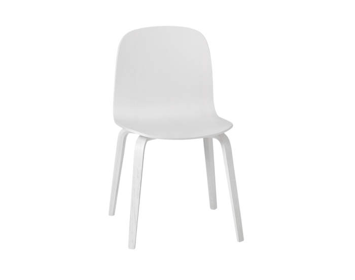 Židle Muuto Visu s dřevěnou podnoží, bílá