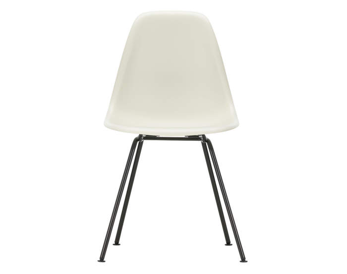 Vitra Eames Plastic Chair DSX