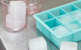 kolekce-ice-cube-tray