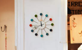 Hodiny Vitra Wall Clock
