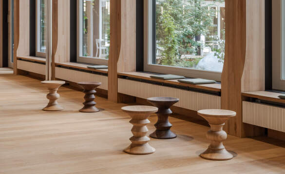Stoličky Stools od Vitra