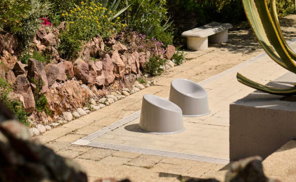 Křesla Panto Pop od Verpan