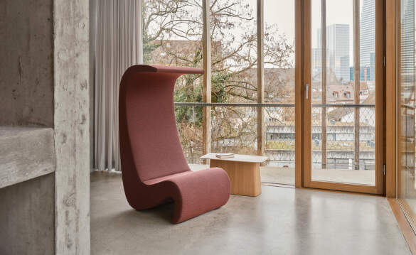 Křesla Amoebe od Vitra