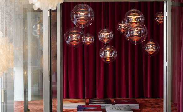 Závěsná svítidla VP Globe od Verpan