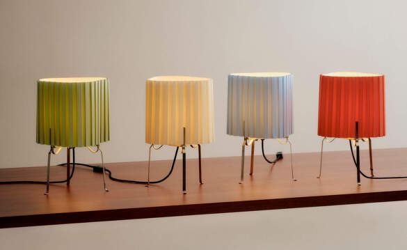 Stolní lampy Canelé od HAY