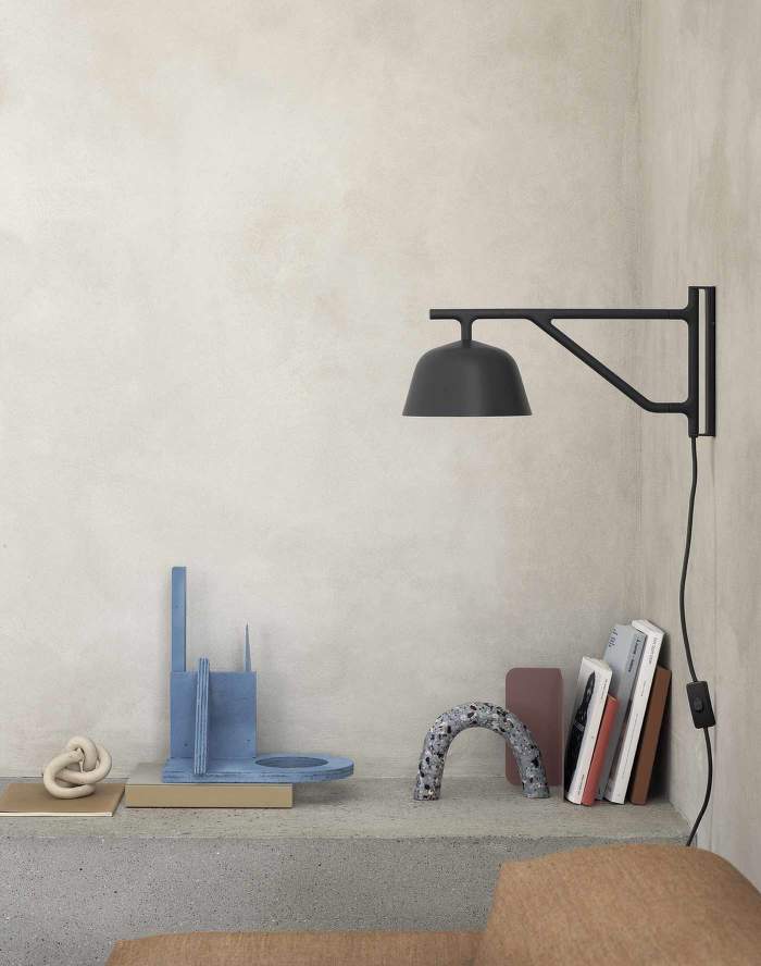 Ambit-wall-lamp